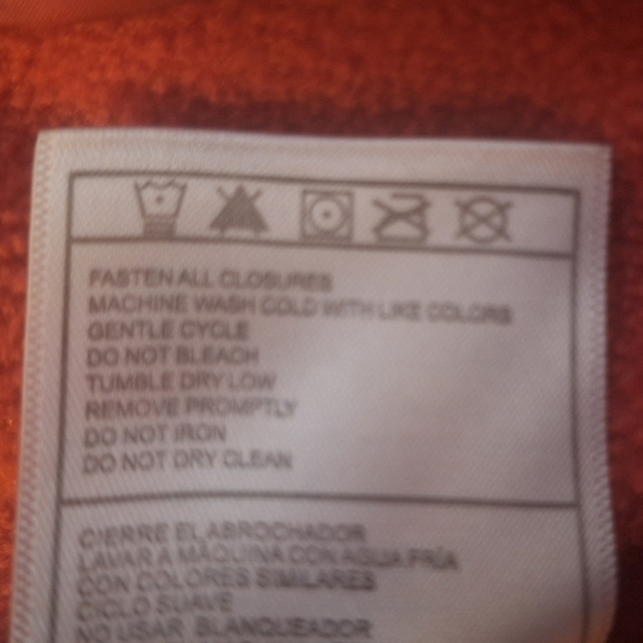 Women's Down Puffer Jacket - Picture 8 of 8